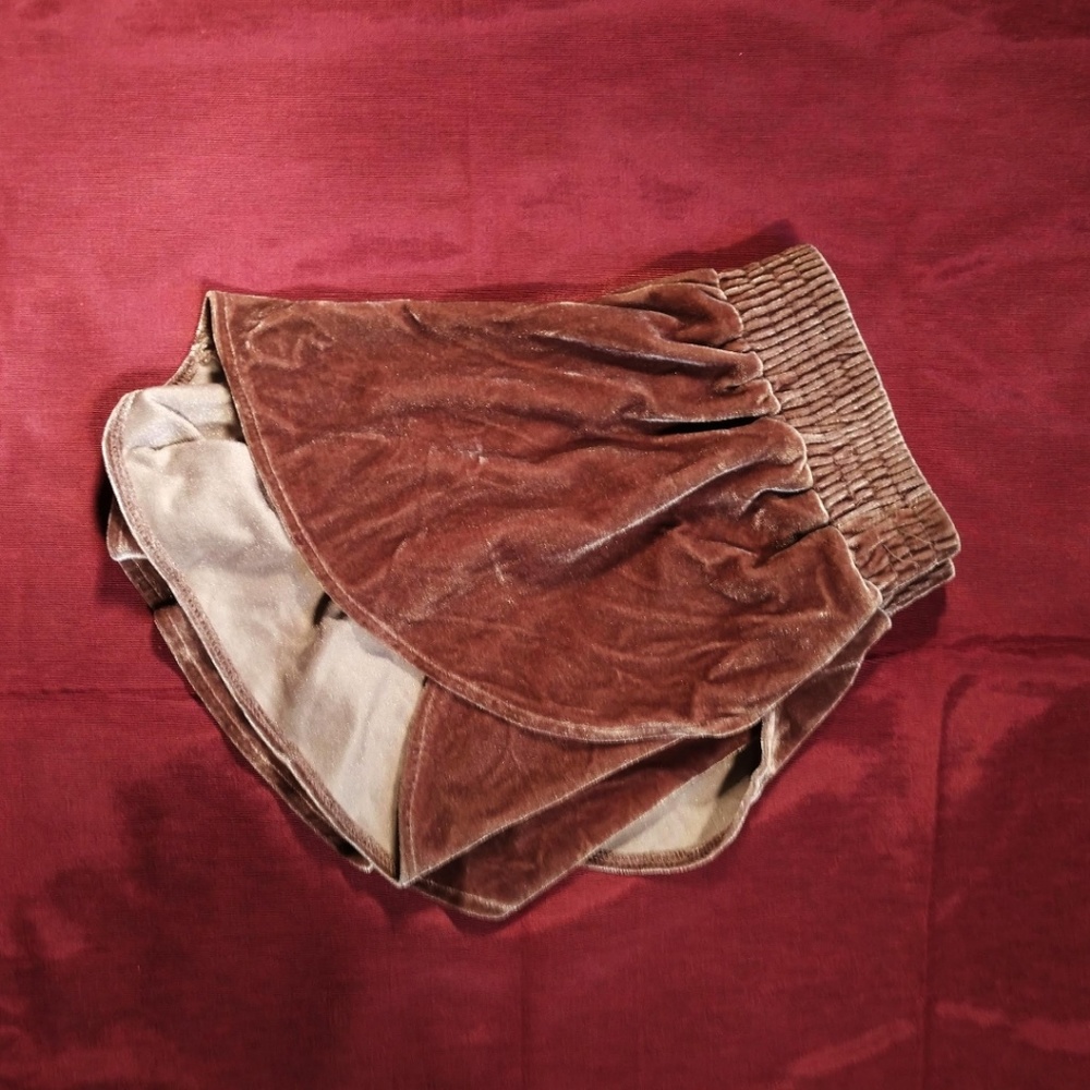 UNIQ Velvet Flutter Shorts